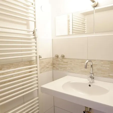 In Bester Altstadtlage * טובינגן